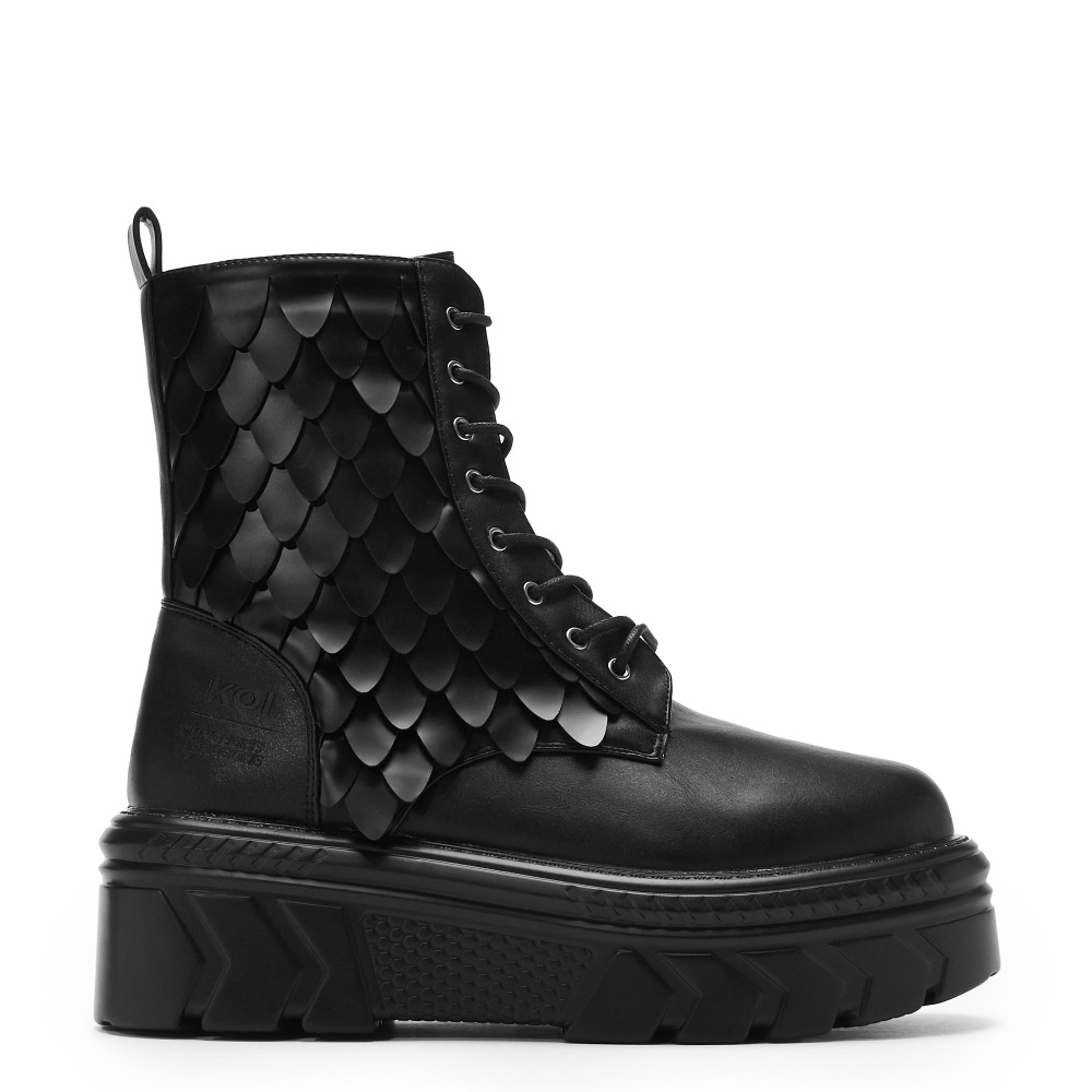Koi Footwear Dungeons & Dragons - Draco Scale Chunky Stomper Platform Boots - Black